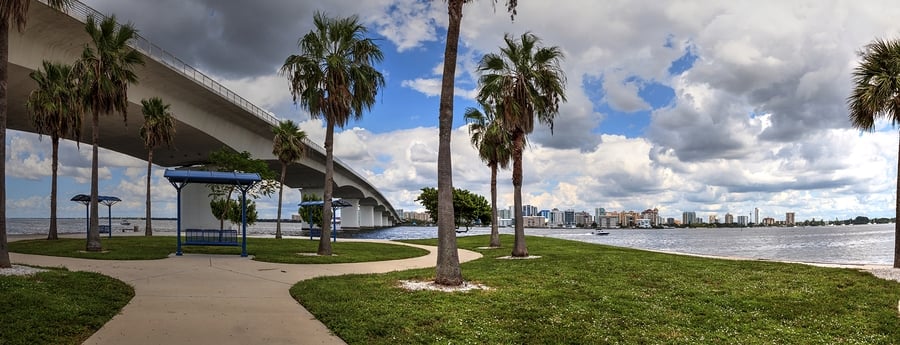 bridge over sarasota bayfront park